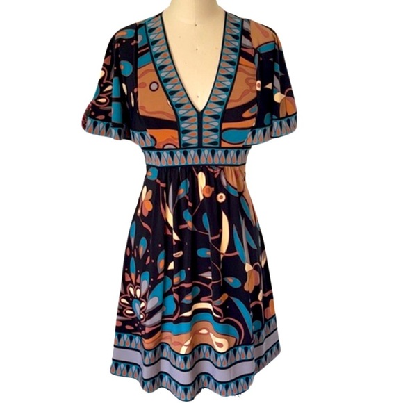 BCBGMAXAZRIA DRESS |XS Multi-Print Tie-Back Flutter Sleeve Dress - Picture 4 of 10